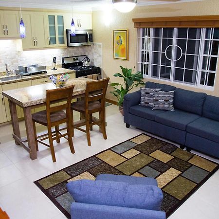 The Cabin At Long Mountain Country Club Kingston Extérieur photo